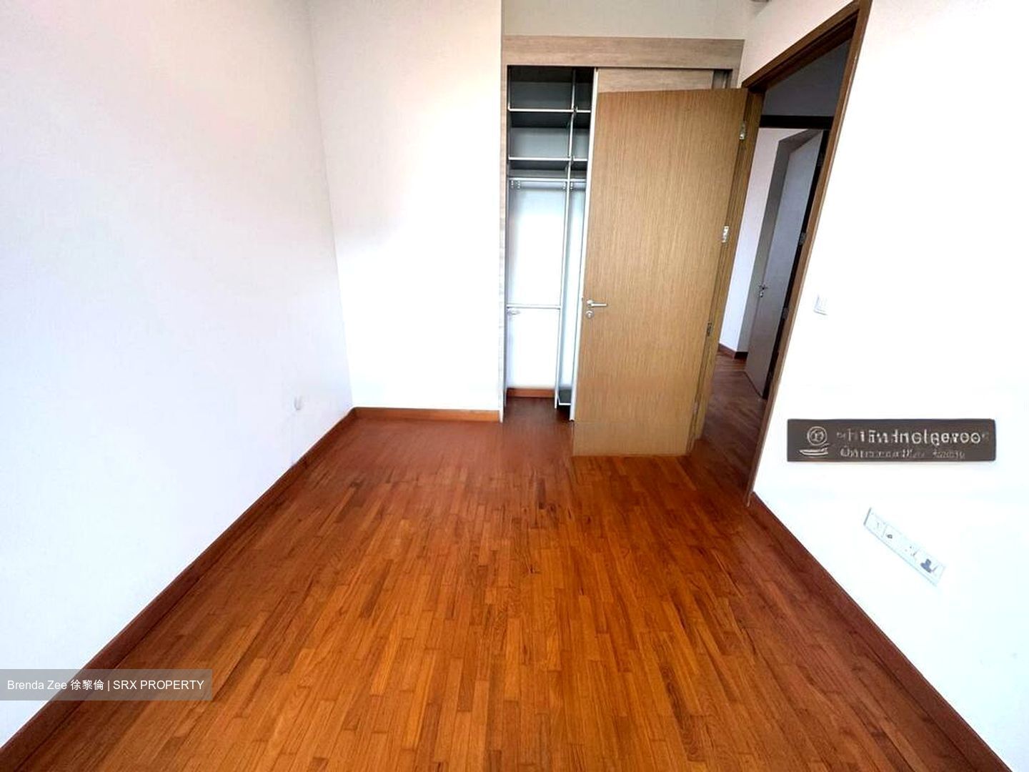 Sunrise Terrace (D28), Terrace #483632341